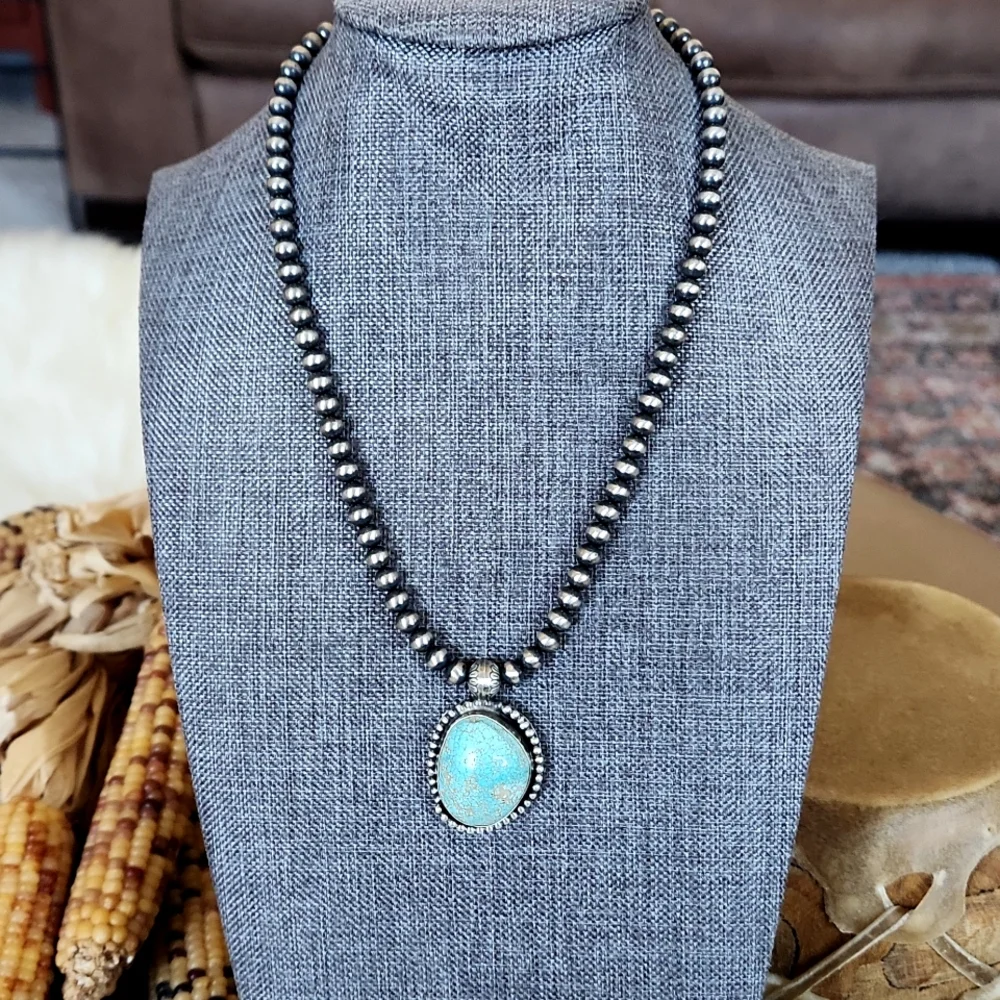 Besutuful NWT Native American Navajo Turquoise Pendant & Pearl Necklace 🩵🩶♥️🎁 - Picture 15 of 16